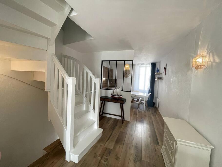 Charmante Maison Au Village กรุยซ็อง ภายนอก รูปภาพ